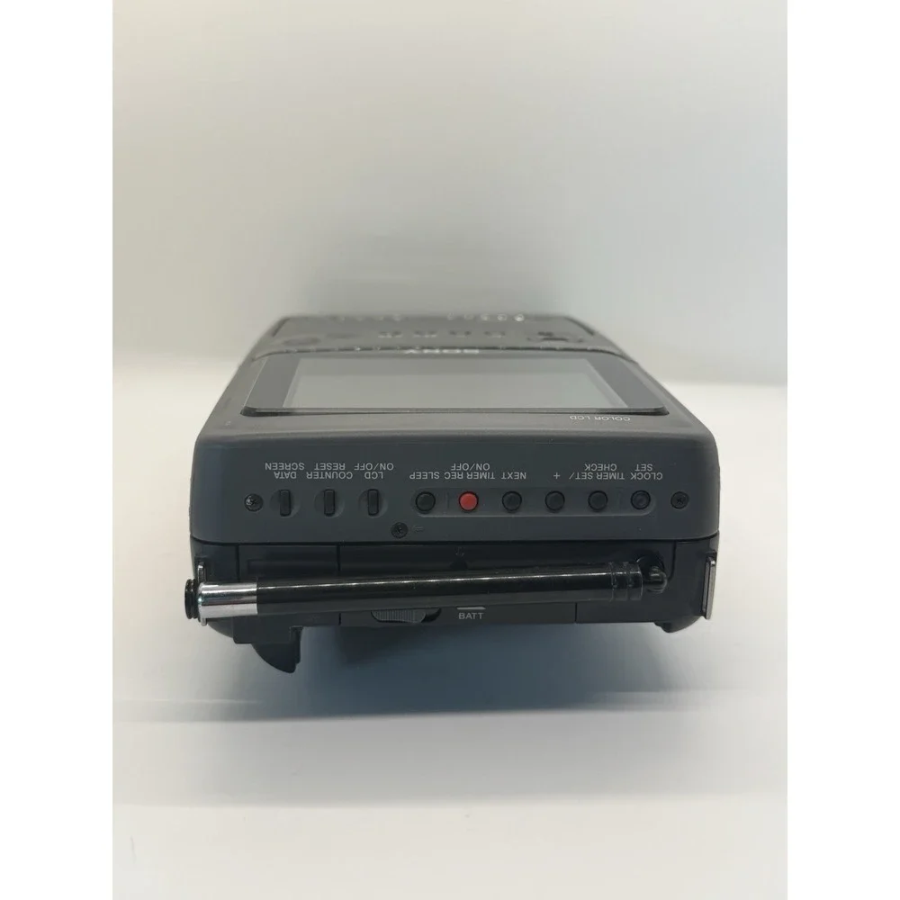 VTG Sony Video Walkman GV-200 Video 8 TV Recorder Player Grey NTSC Retro Y2K